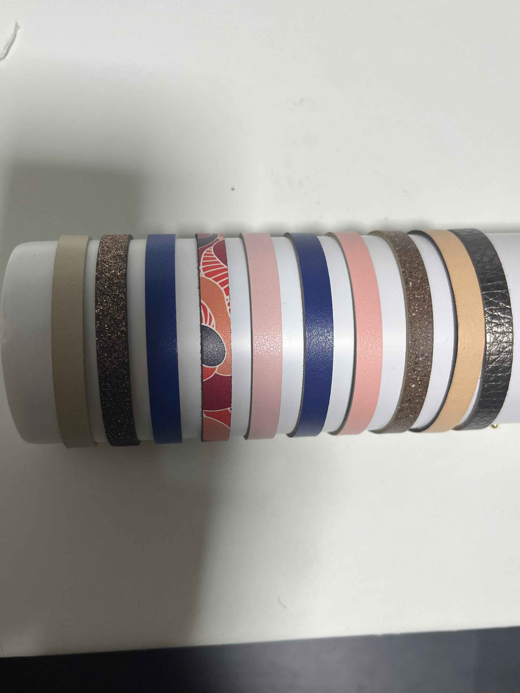 Lot de 10 cuirs réversibles – Bracelets Les Georgettes