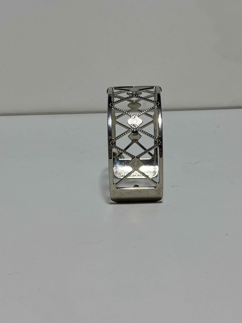 Bracelet manchette ajouré – métal argenté