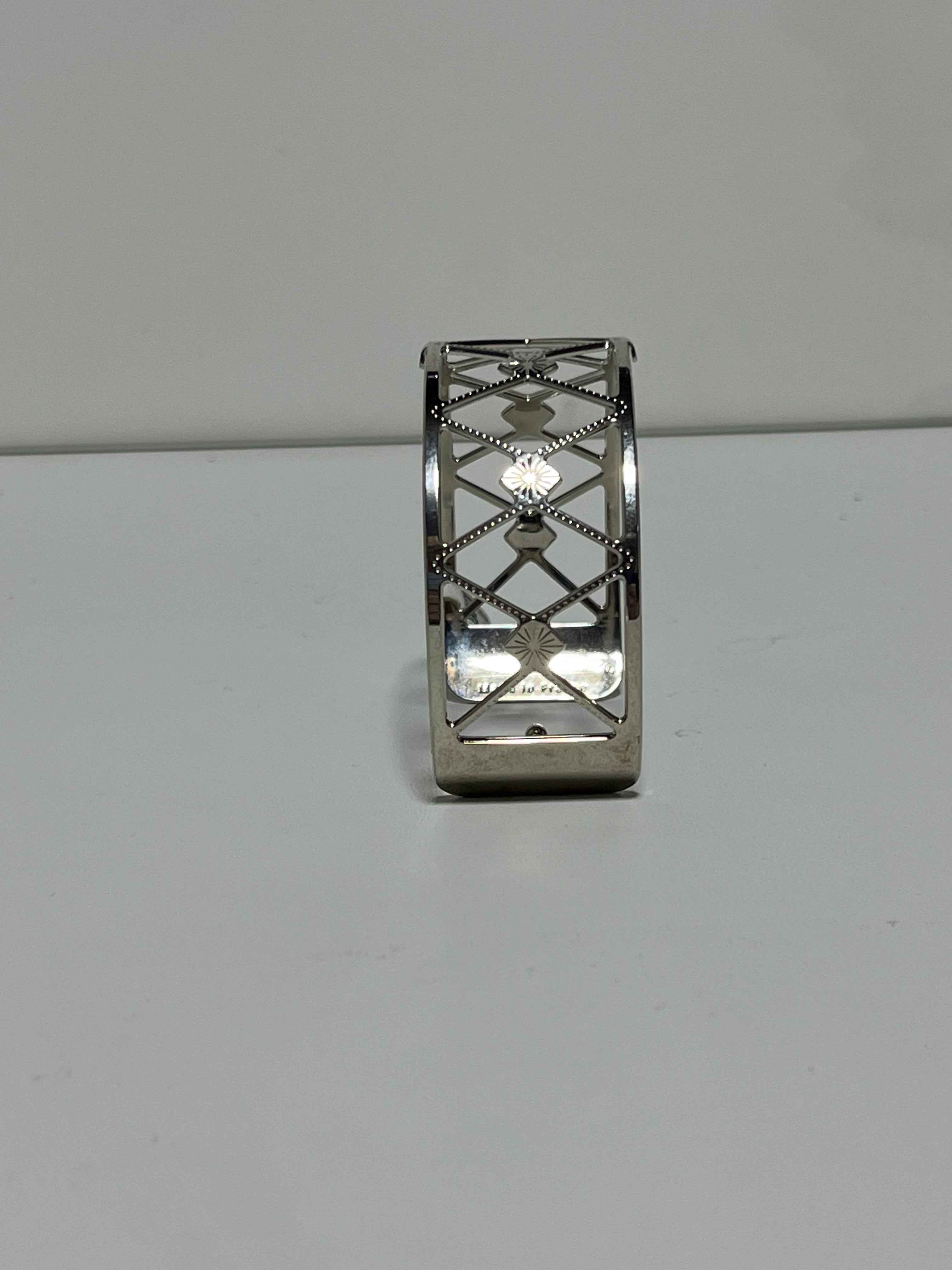 Bracelet manchette ajouré – métal argenté