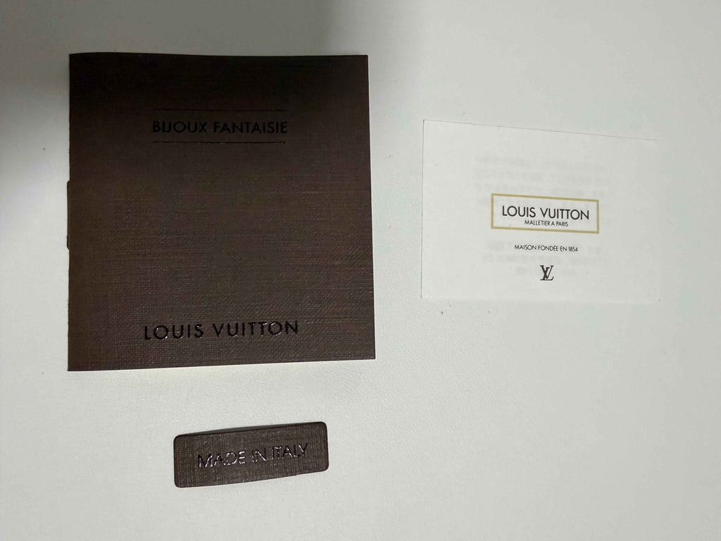Bracelet Louis Vuitton – Métal doré & Dés strassés – 19 cm