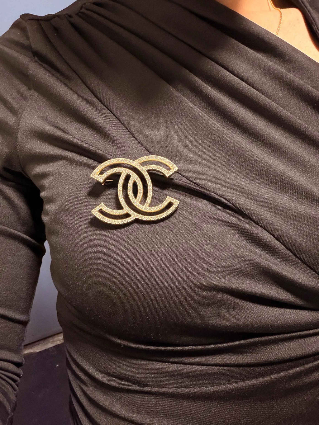 BROCHE CHANEL CC – COLLECTION CONTINUE 2018 CHANEL x Karl Lagerfeld
