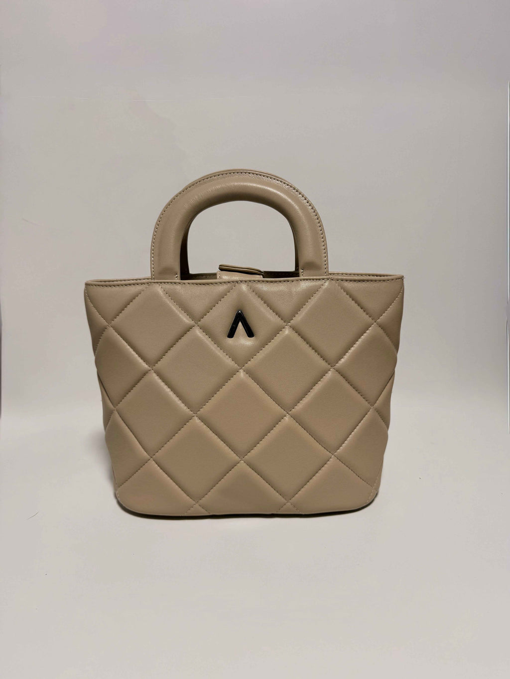 Sac à Poignée en Cuir Beige Matelassé