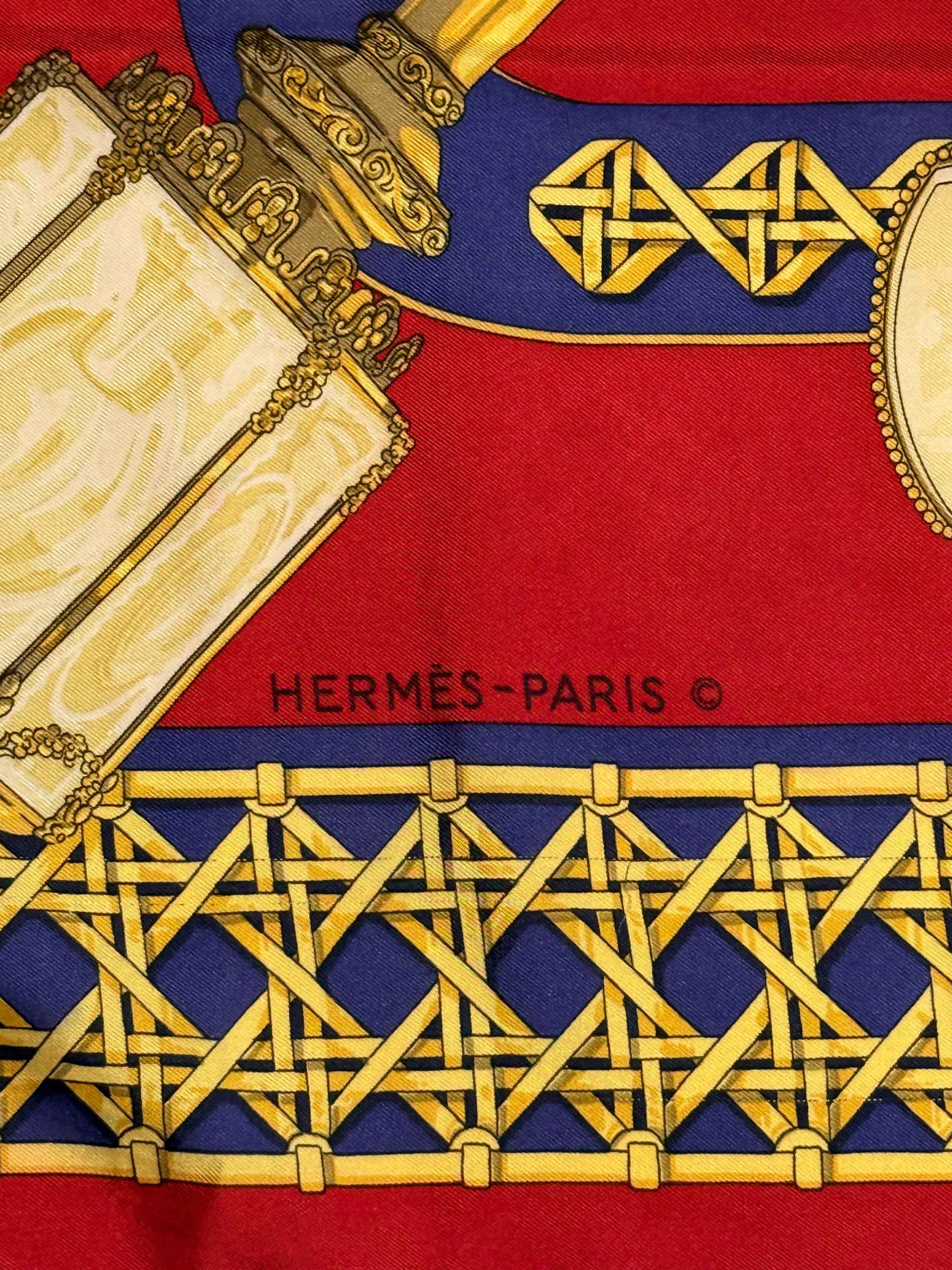 Carré Hermès Feux de Route – 100% soie – Fond rouge