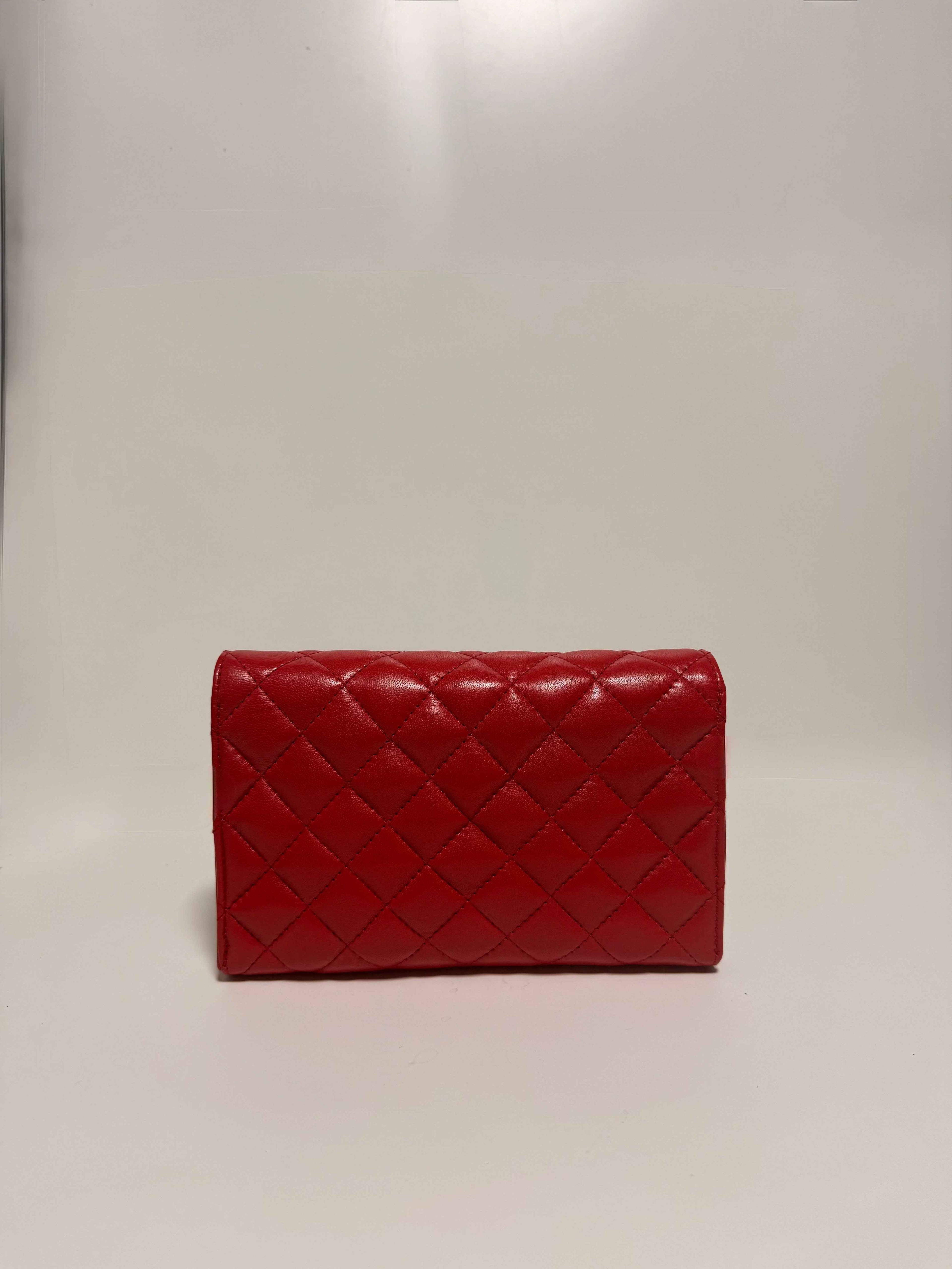 Pochette en Cuir Rouge Mat