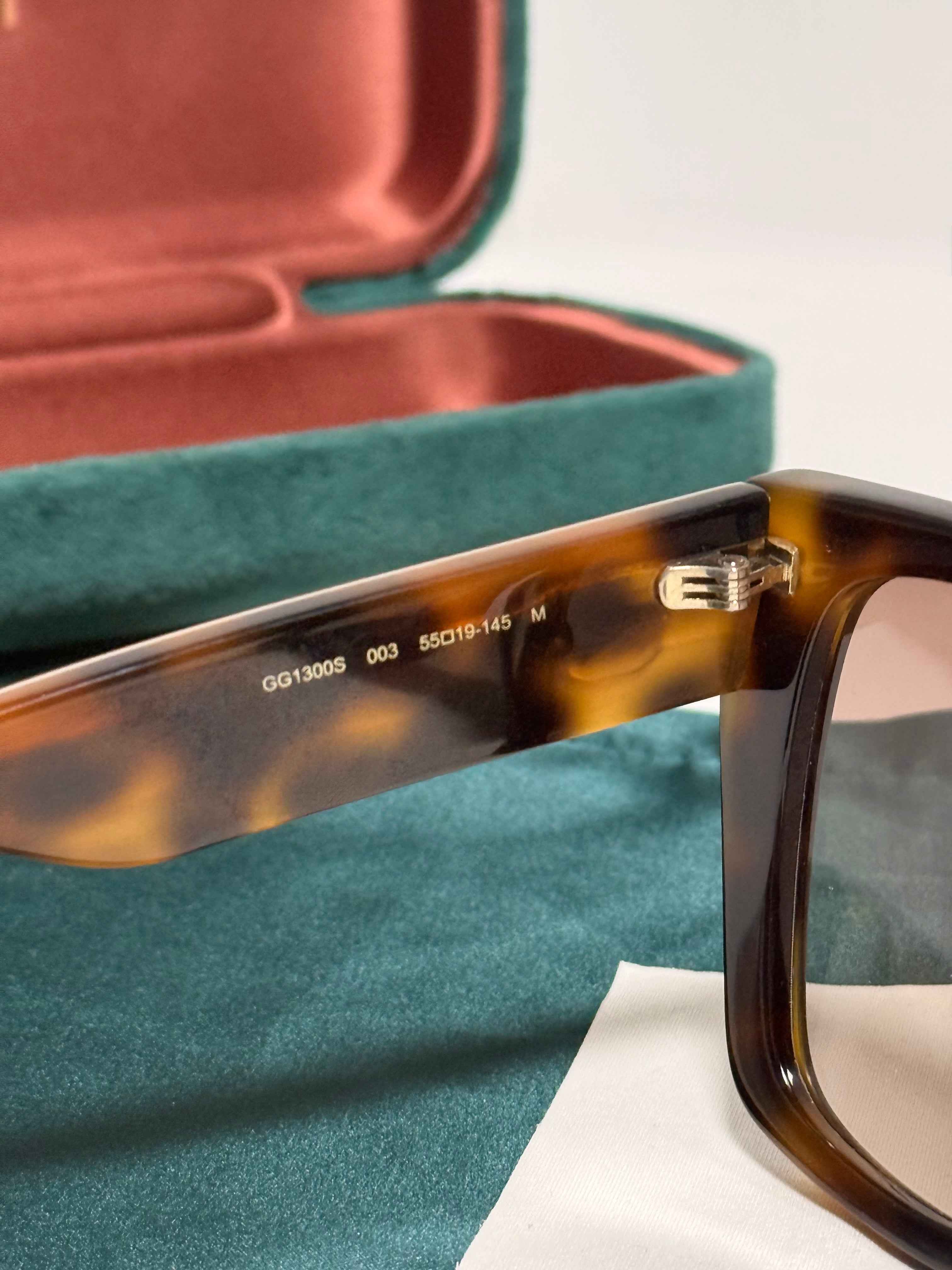 Lunettes de soleil Gucci écaille marron – étui & pochon d’origine