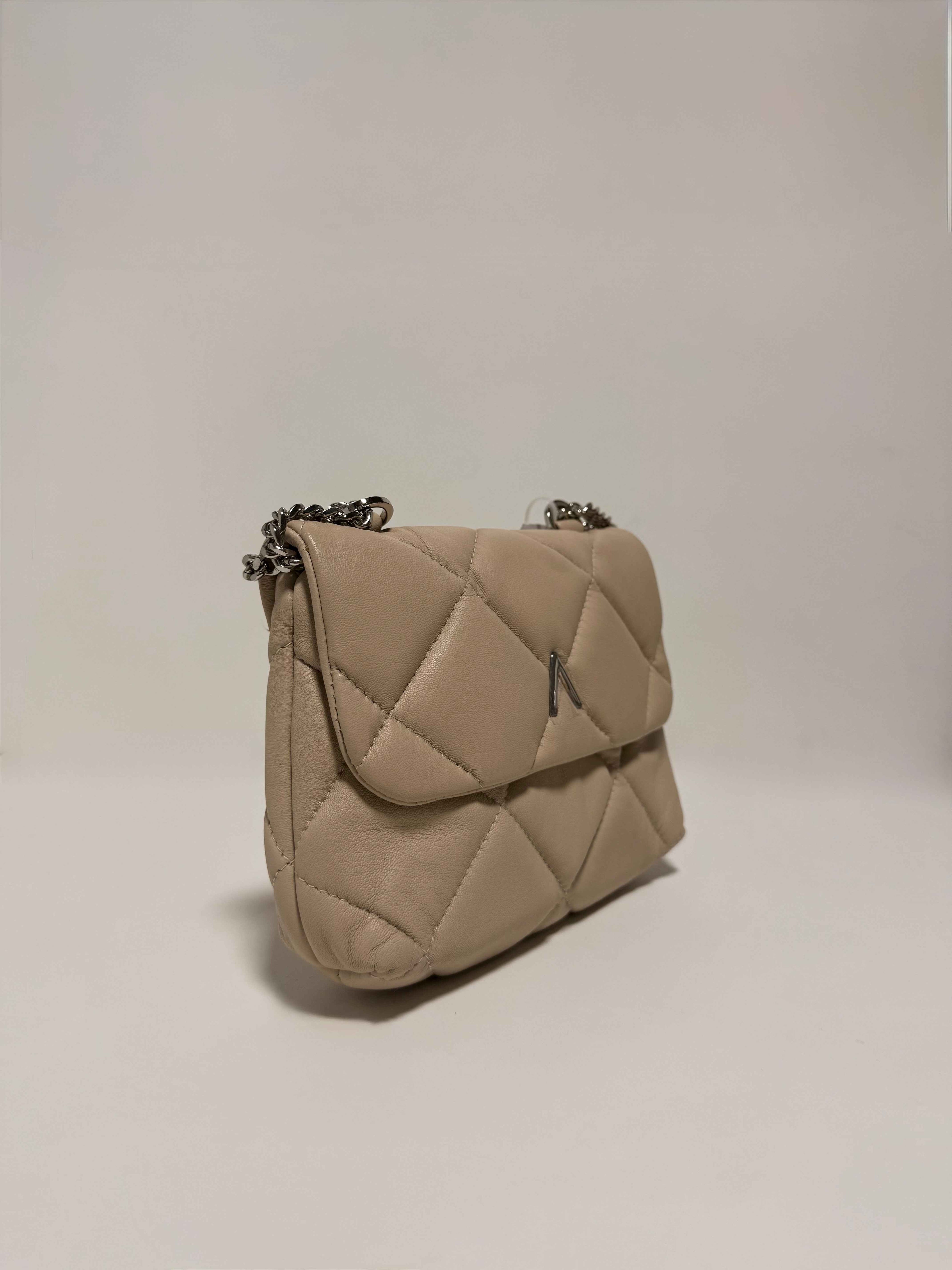 Sac en cuir beige matelassé