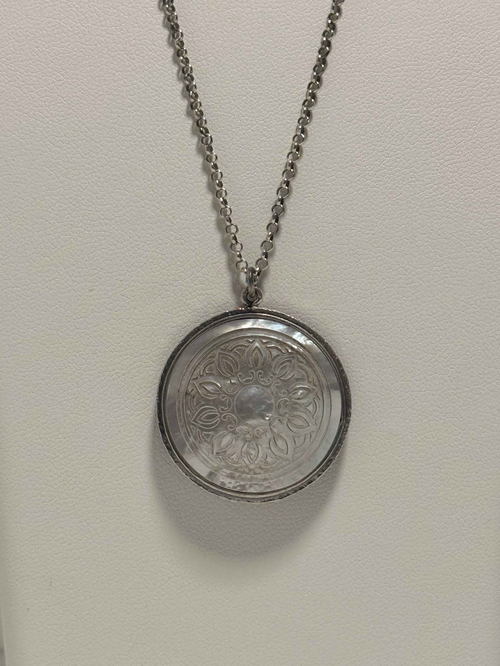 Collier en Argent pendentif Fleur Hivernale