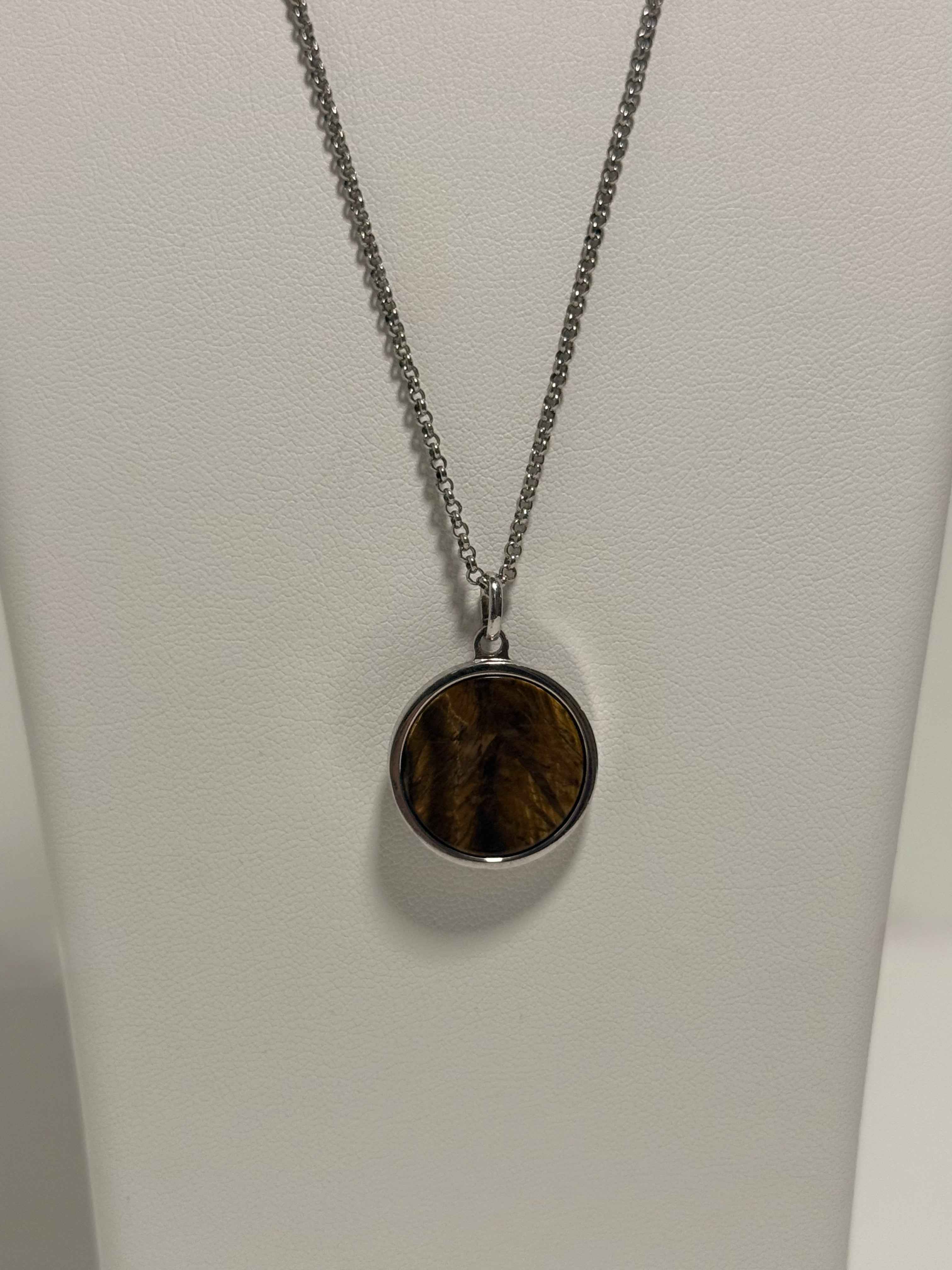 Collier avec Pendentif Marron