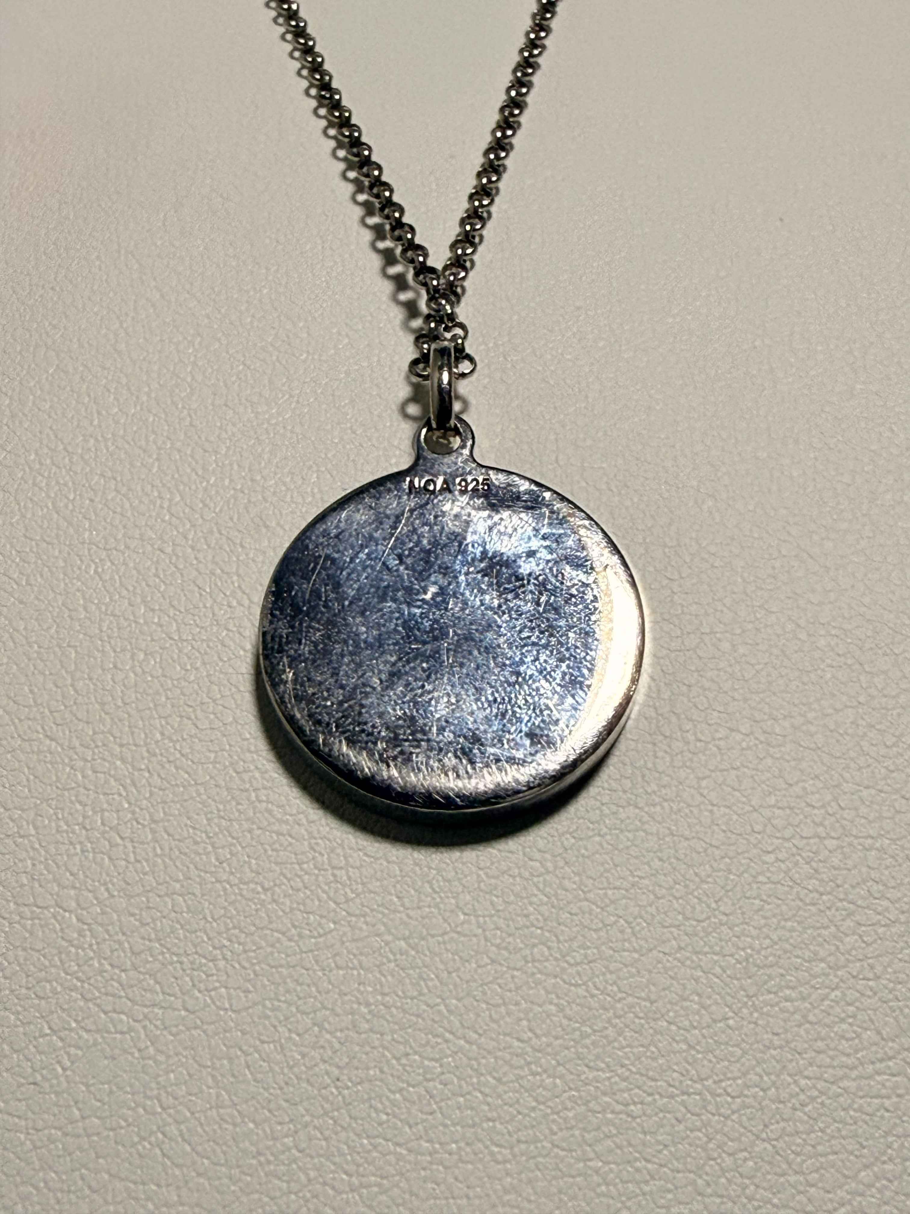 Collier avec Pendentif Marron