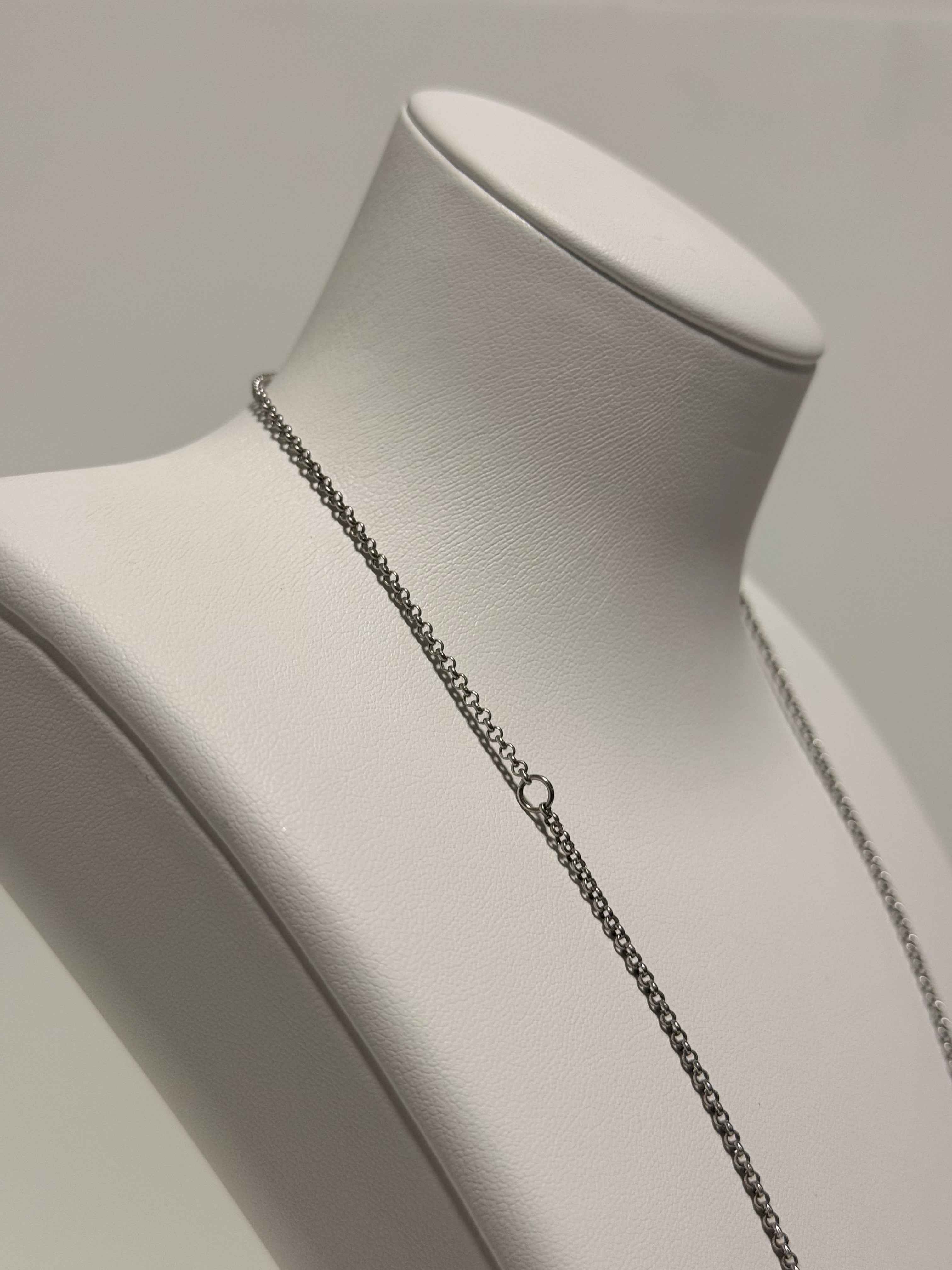 Collier avec Pendentif Marron